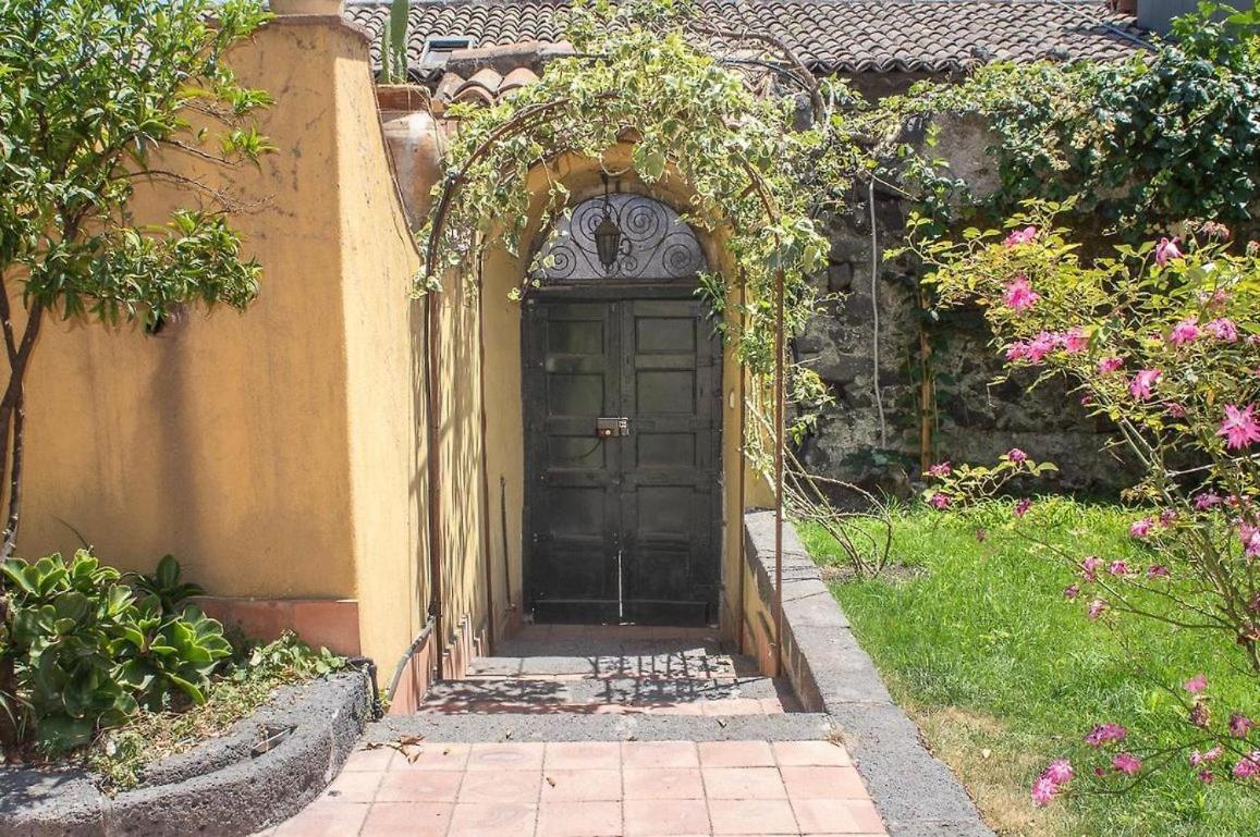 La Villa Di Tenute Foti Randazzese Nicolosi Exterior foto