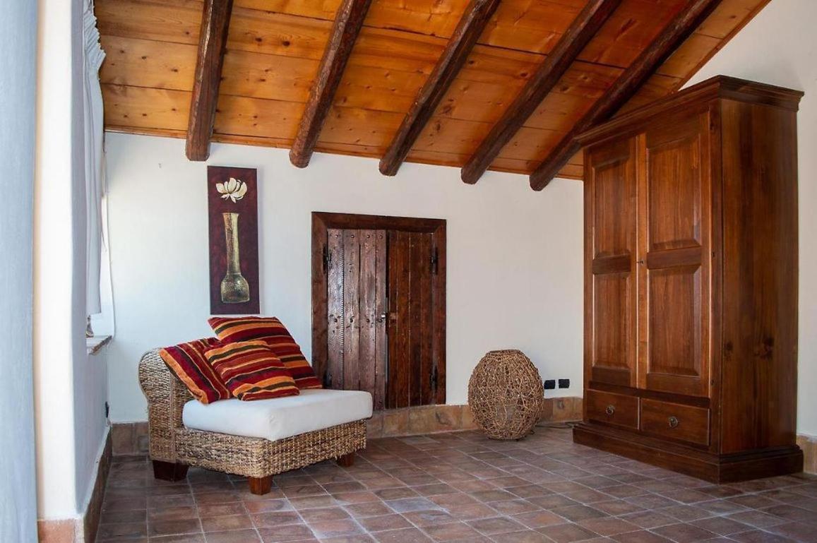 La Villa Di Tenute Foti Randazzese Nicolosi Exterior foto